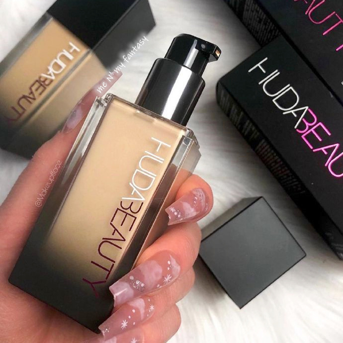 Fauxfilter Fond de Teint Mat L - Beauty Huda Makeup avis et prix