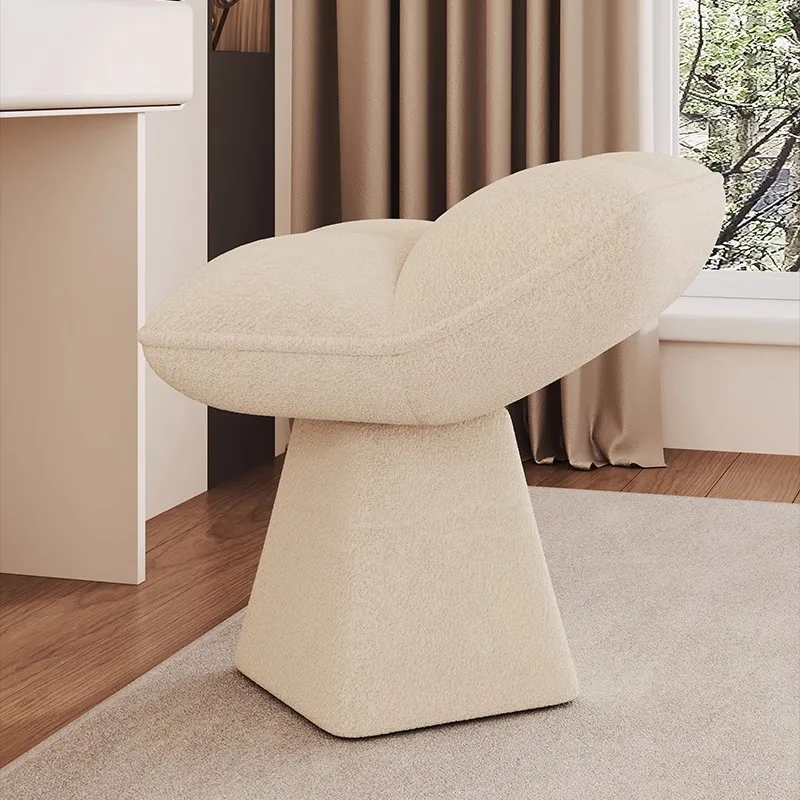 Tabouret de maquillage créatif - Beauty Makeup Chair avis et prix