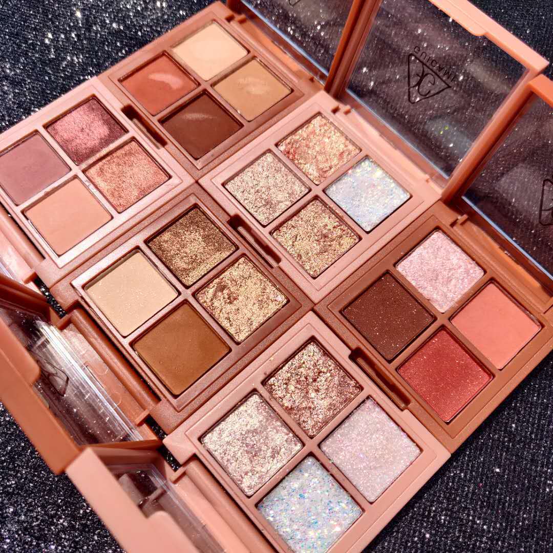 fard à paupières Palette de fa - Beauty Huda Makeup avis et prix