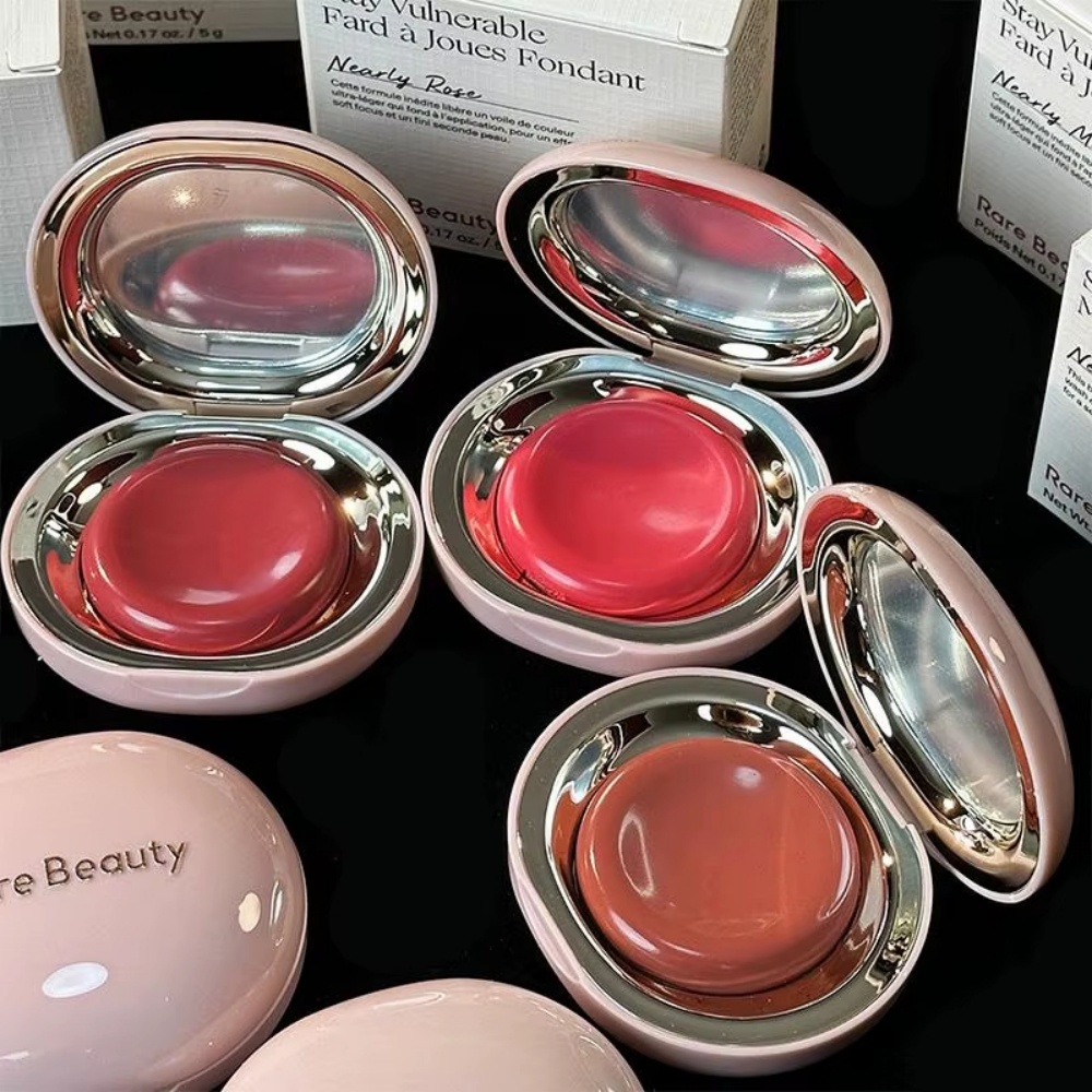 Rare Beauty – fard à joues en  - Rare Beauty Makeup Highlighter avis et prix